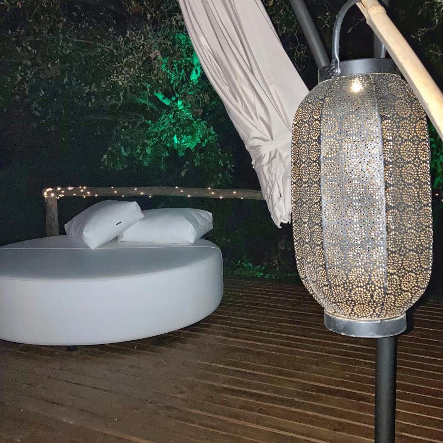 Domo Suites Masia Cal Geperut Badalona Eksteriør billede